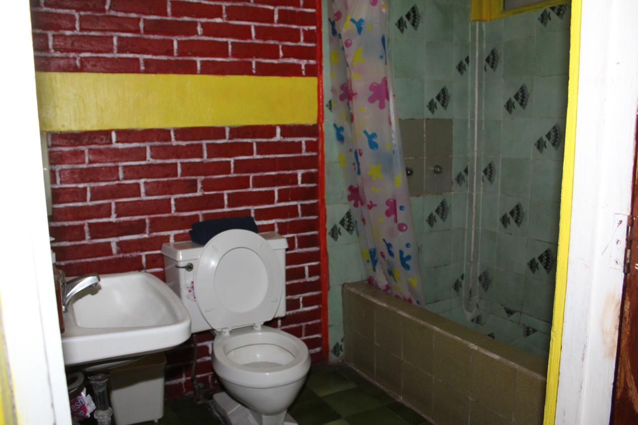 Hotel Casa Del Viajero Quetzaltenango Luaran gambar