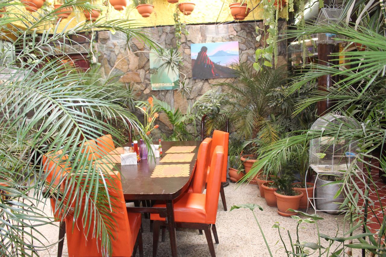 Hotel Casa Del Viajero Quetzaltenango Luaran gambar