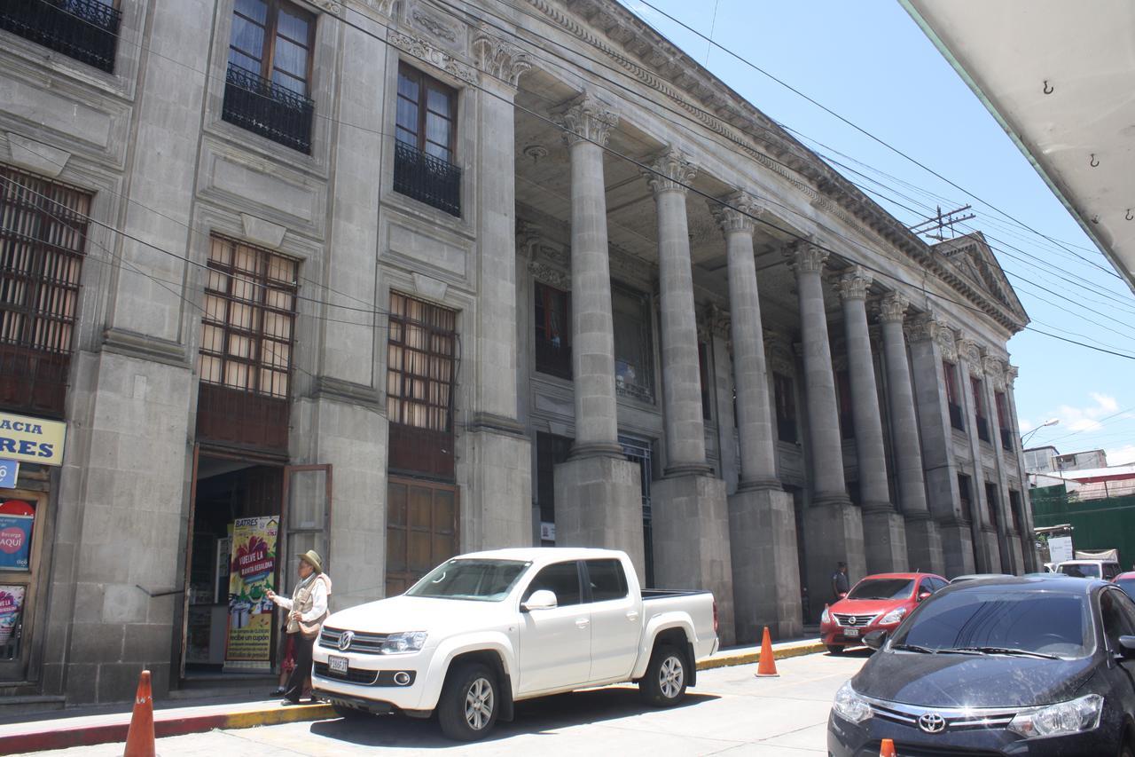Hotel Casa Del Viajero Quetzaltenango Luaran gambar