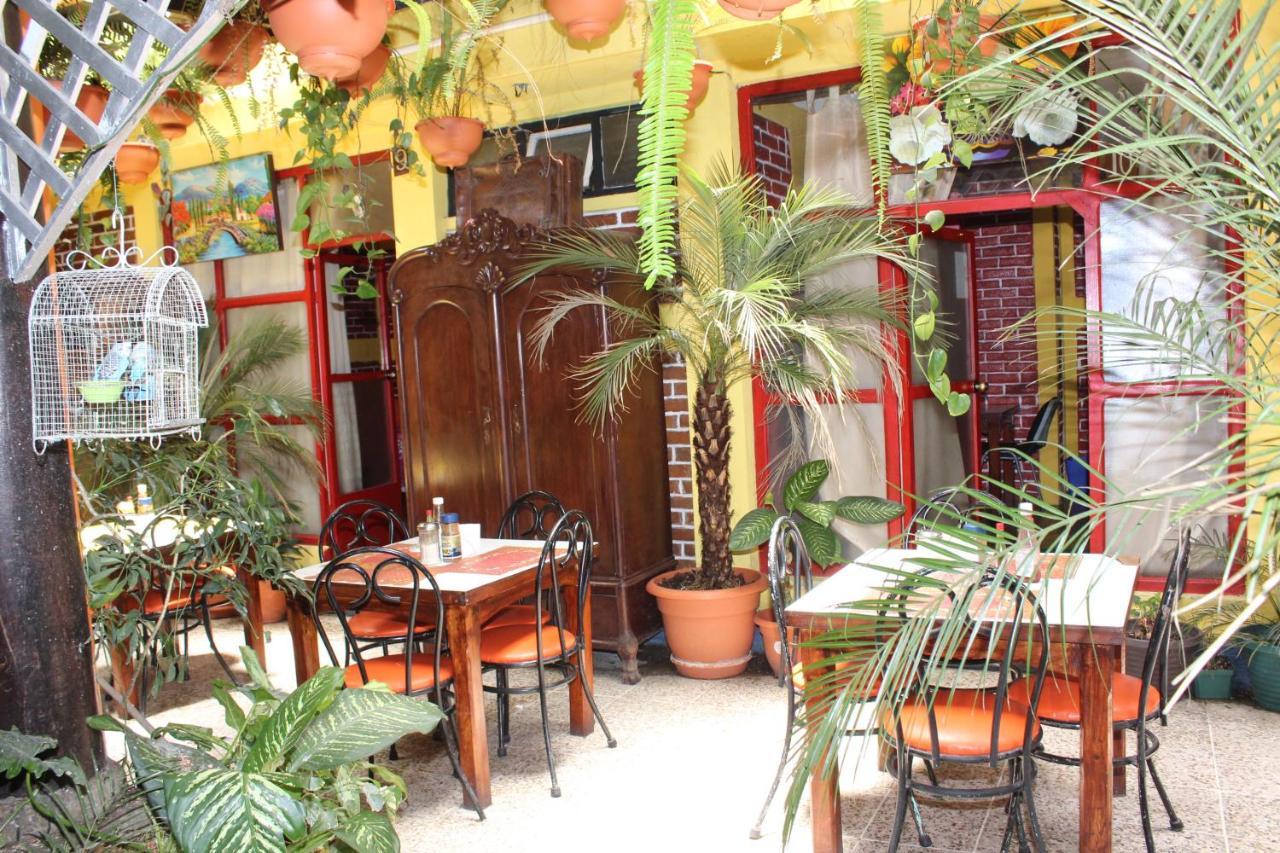 Hotel Casa Del Viajero Quetzaltenango Luaran gambar