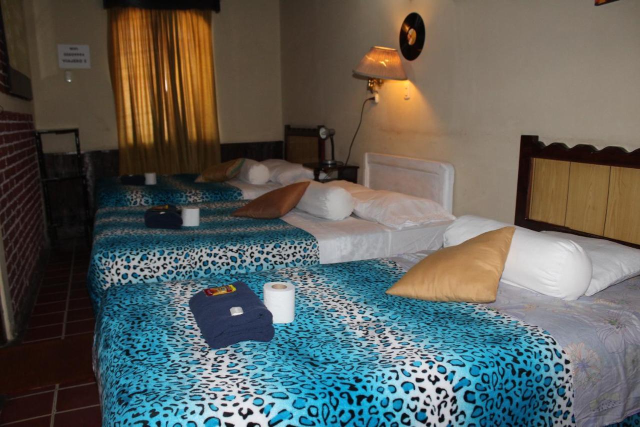 Hotel Casa Del Viajero Quetzaltenango Luaran gambar