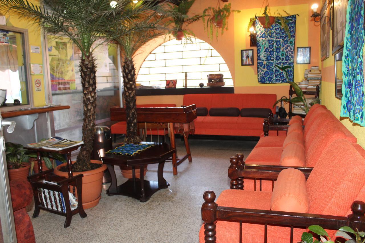 Hotel Casa Del Viajero Quetzaltenango Luaran gambar