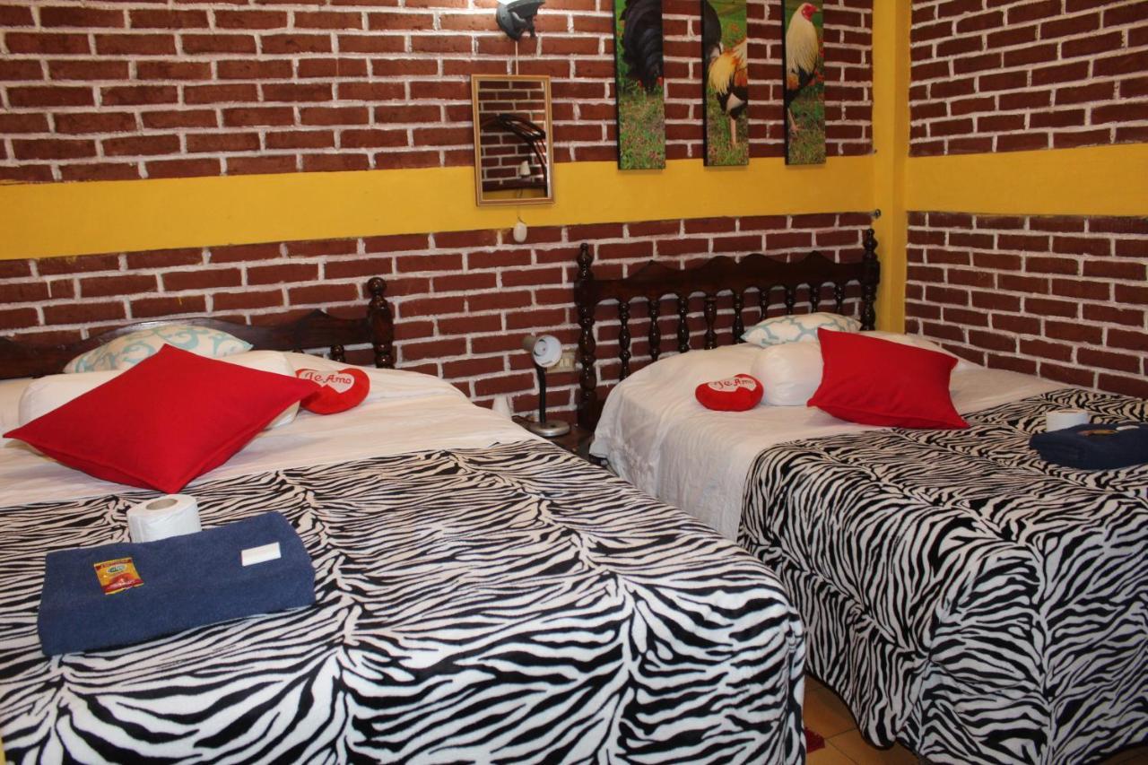 Hotel Casa Del Viajero Quetzaltenango Luaran gambar